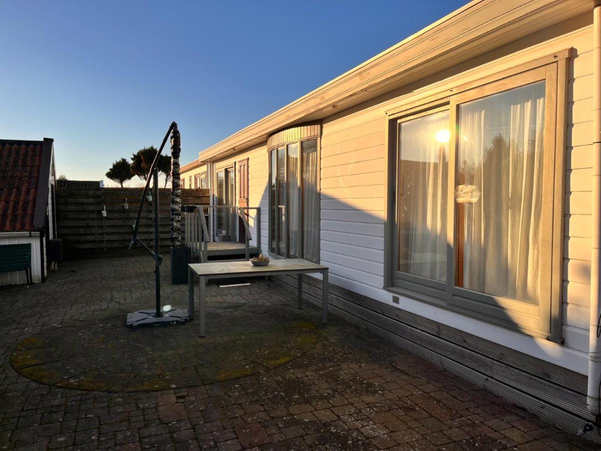 Chalet U20 Hotel Makkum Exterior photo